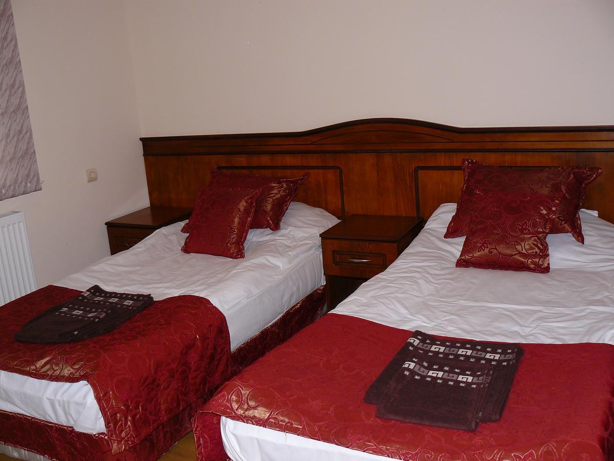 Guest House Nani 阿塞诺夫格勒 外观 照片